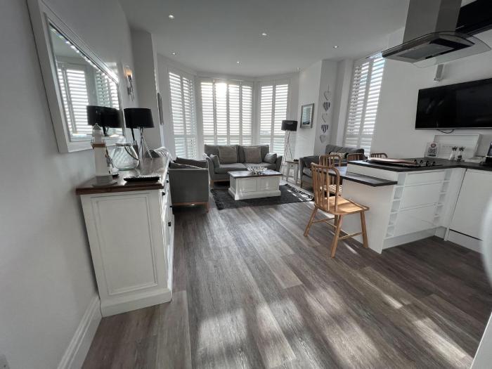 st annes beach apartments