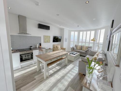 st annes beach apartments