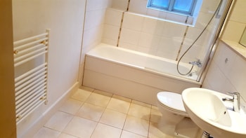premier apartments