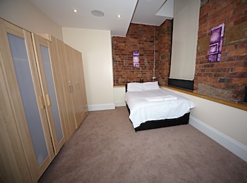premier apartments