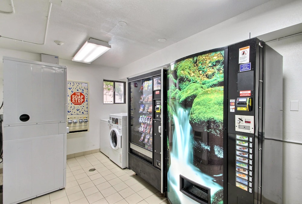 residence inn by marriott milwaukee brookfield at poplar creek