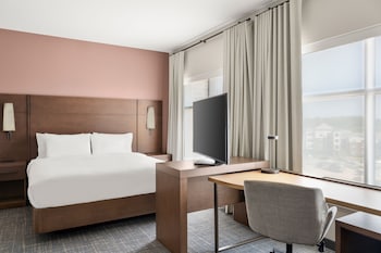 residence inn by marriott milwaukee brookfield at poplar creek