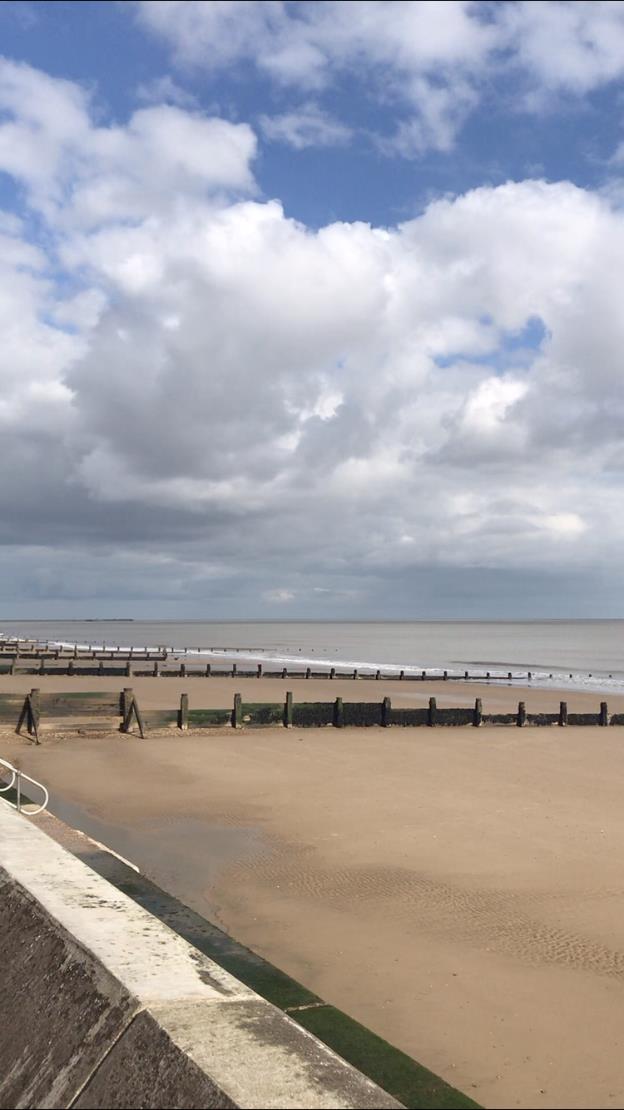 frinton escapes