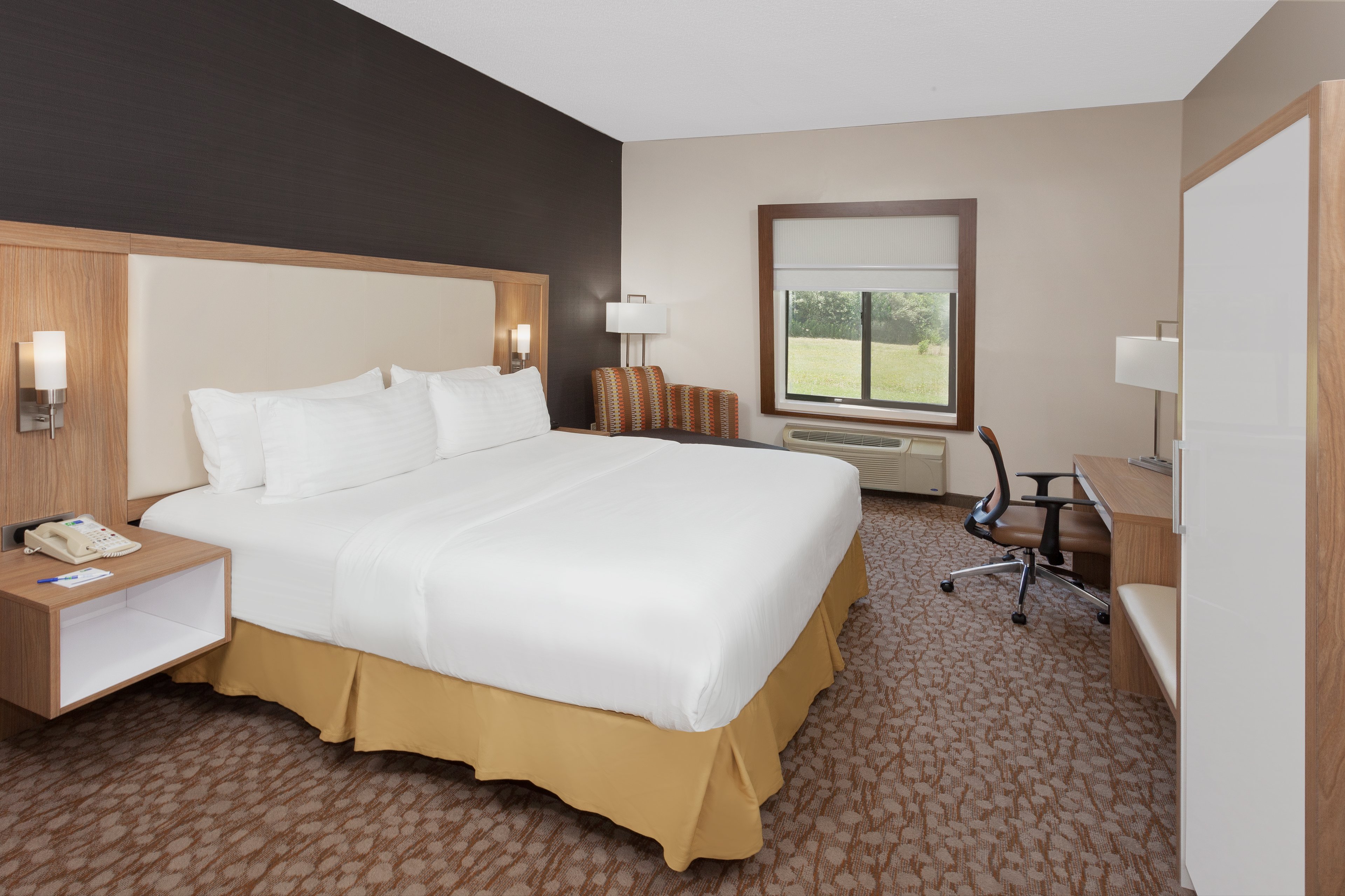 holiday inn express hotel and suites brookville by ihg