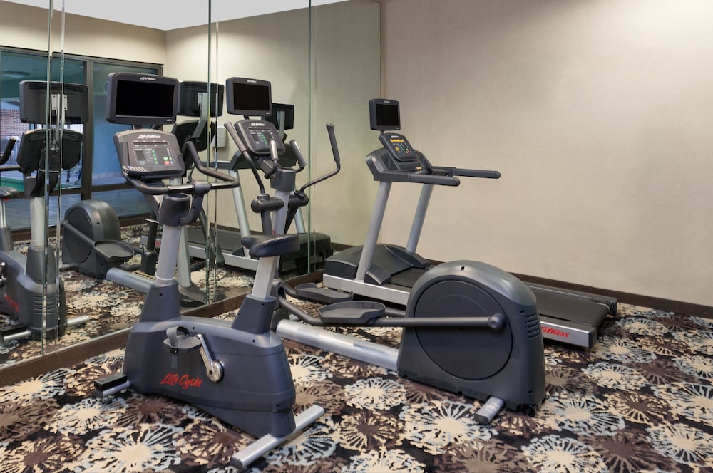 holiday inn express hotel and suites brookville by ihg
