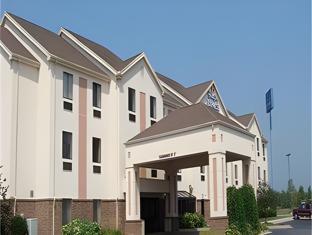 holiday inn express hotel and suites brookville by ihg