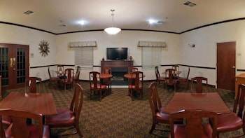 holiday inn express hotel and suites brookville by ihg