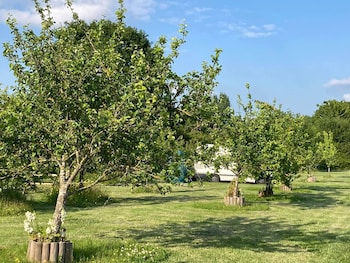 oxton hill hideaway shepherds hut