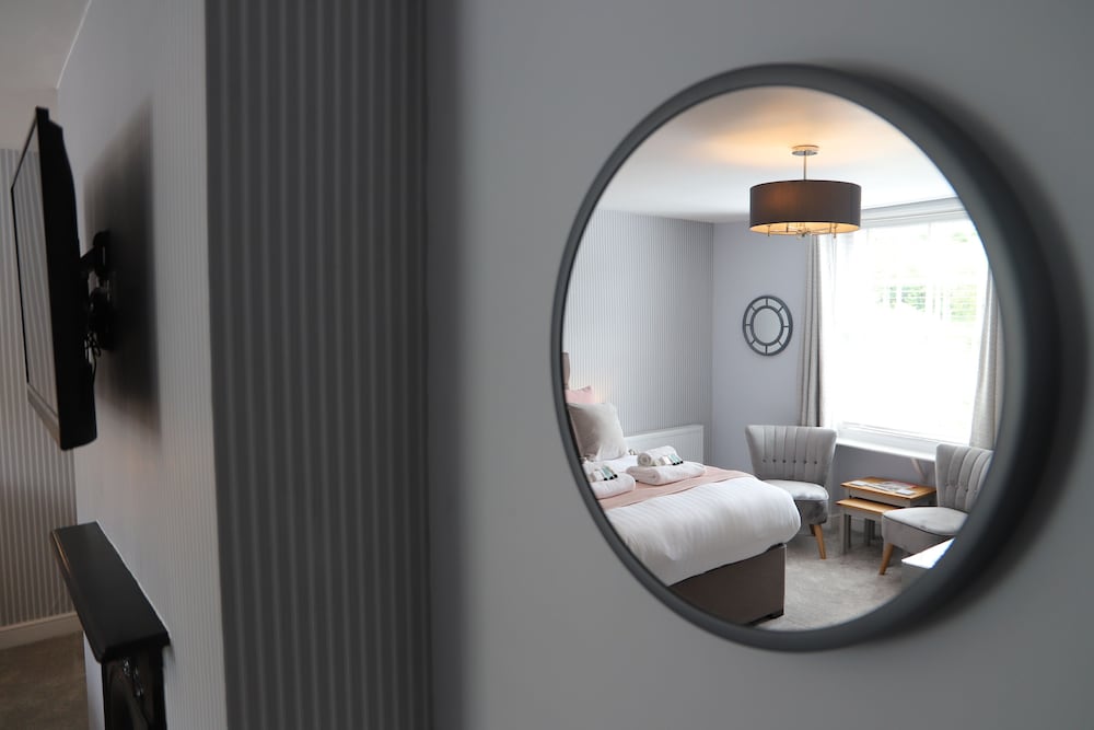 bridgeside rooms