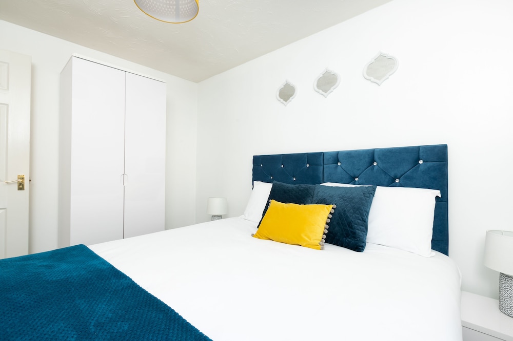 kvm whitebeam house