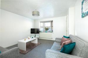 kvm whitebeam house