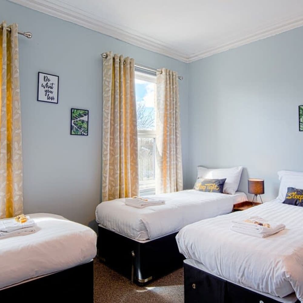 the bishophill gathering sleeps up to 12 york