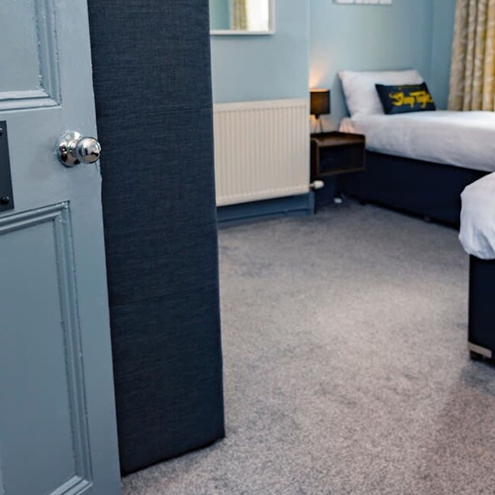 the bishophill gathering sleeps up to 12 york