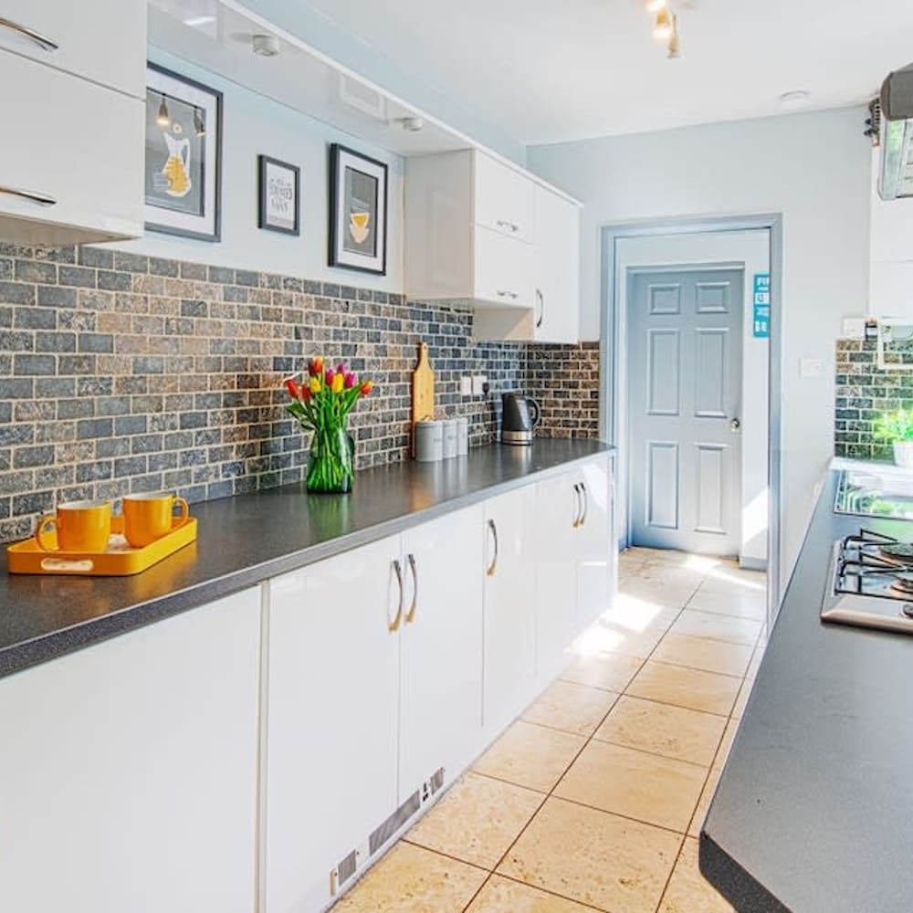 the bishophill gathering sleeps up to 12 york