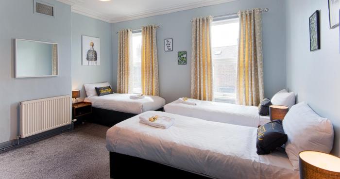 the bishophill gathering sleeps up to 12 york