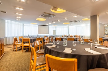 Palm Court Hotel,Cults>>Aberdeen,4 star