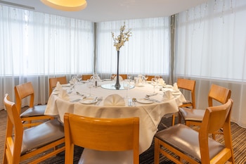palm court hotel