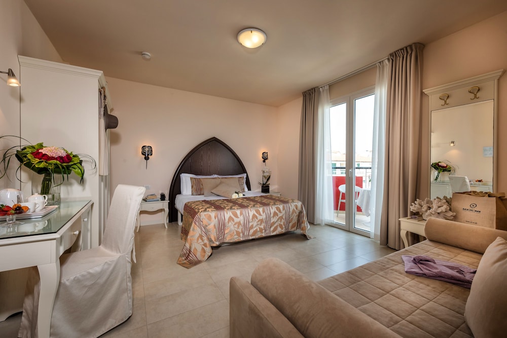 baia del mar beach boutique hotel