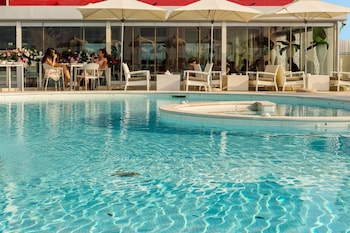 baia del mar beach boutique hotel