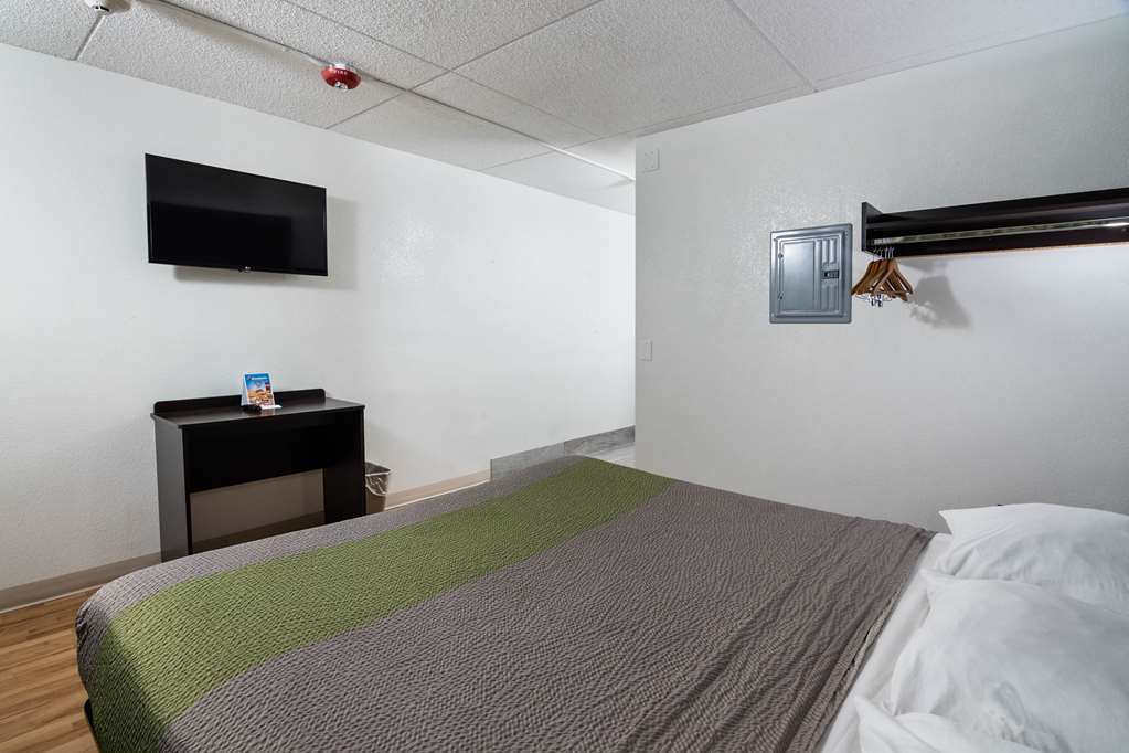 motel 6 columbus ga downtown