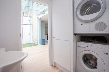 georgian coach house mews central bath