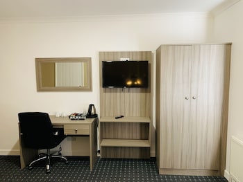 de regency style hotel