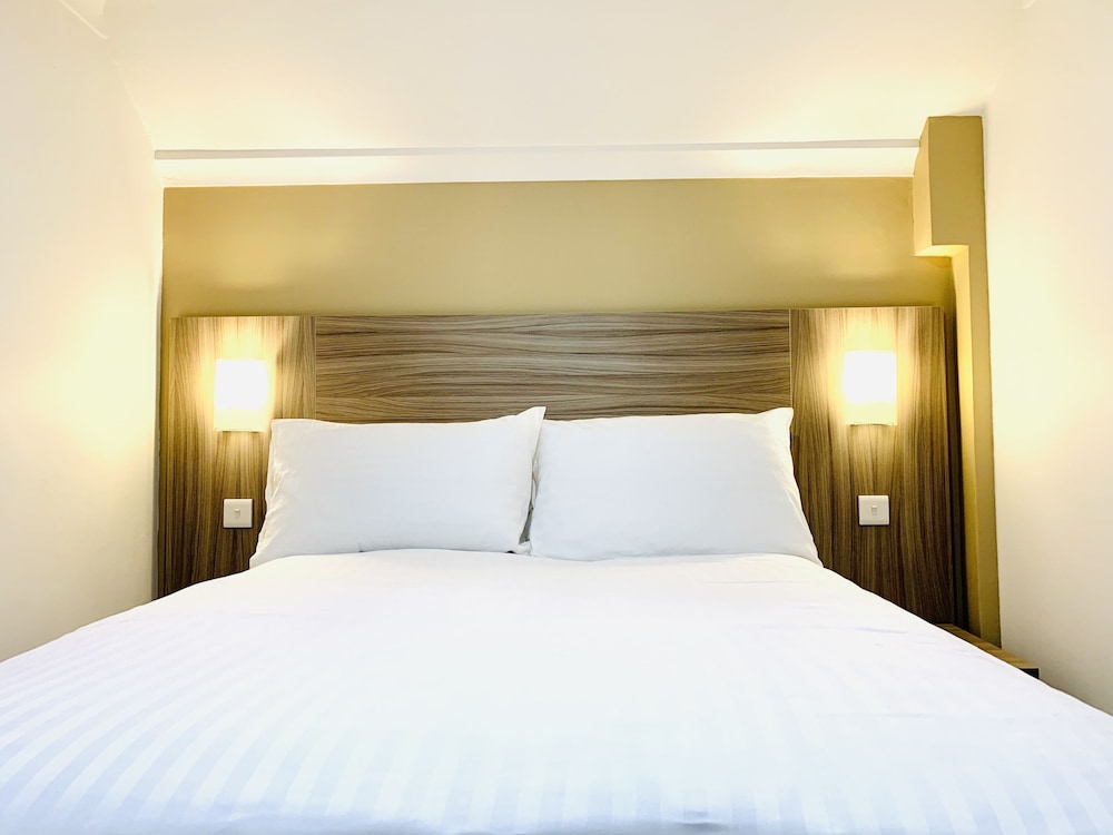 de regency style hotel