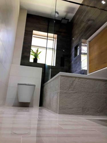 kings lynn double bedroom 1 new renovated bathroom