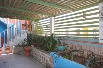 Residence Apaz,Near Praia De Cruz,2 star
