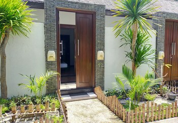 The Trawangan Resort,Gili Islands>>Bali,4 star