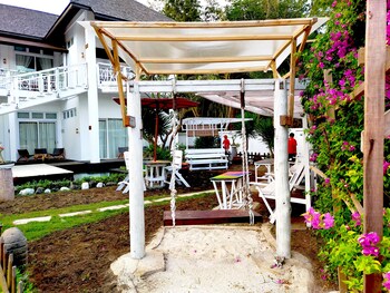 the trawangan resort