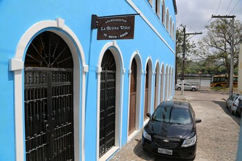 la buena vida apartamentos