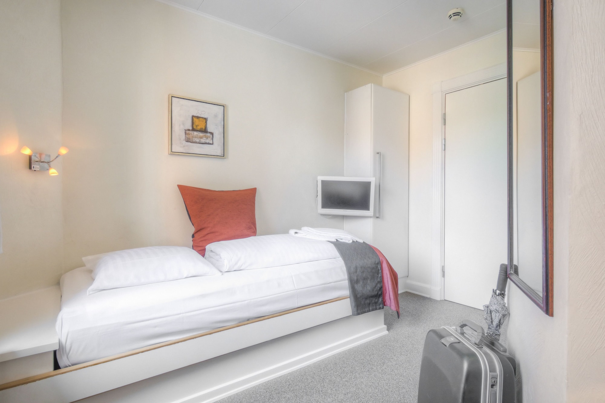 milling hotel mini 19