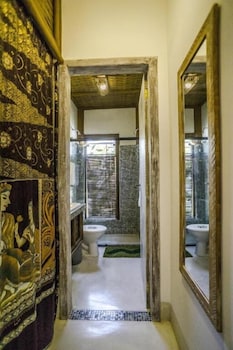 udexere eco house