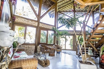 udexere eco house