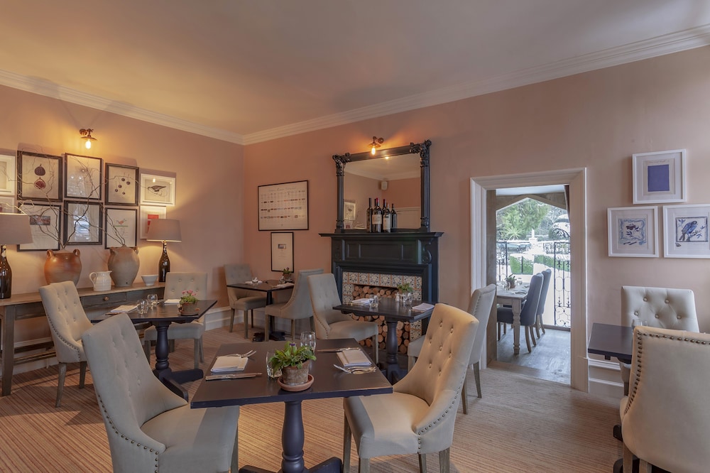 the five arrows hotel
