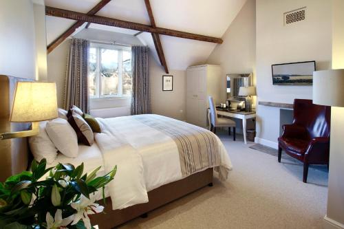 the five arrows hotel