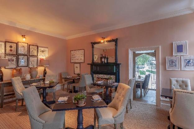 the five arrows hotel
