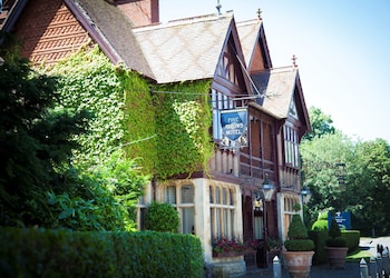 the five arrows hotel