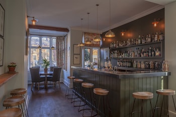 the five arrows hotel