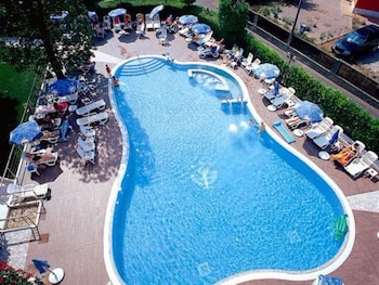 hotel bisesti