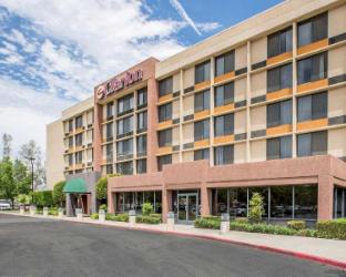 fairfield inn and suites by marriott bakersfield central