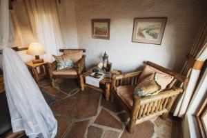 Huab Lodge,Kamanjab>>Damaraland,4 star