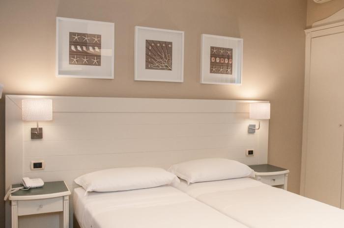 astoria vico hotel