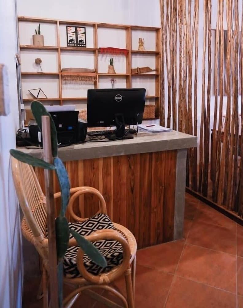 petit espace boutique hostel