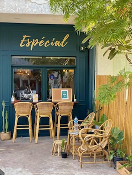 petit espace boutique hostel