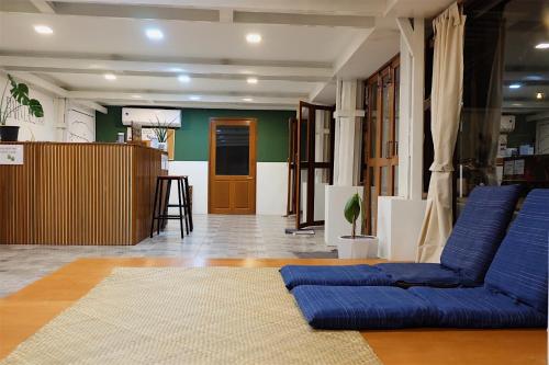 barn laos hostel