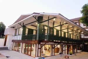 barn laos hostel