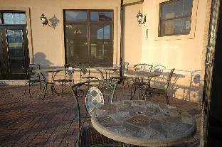 Days Inn By Wyndham Kingston,Near King's Crossing Outlet,3 star