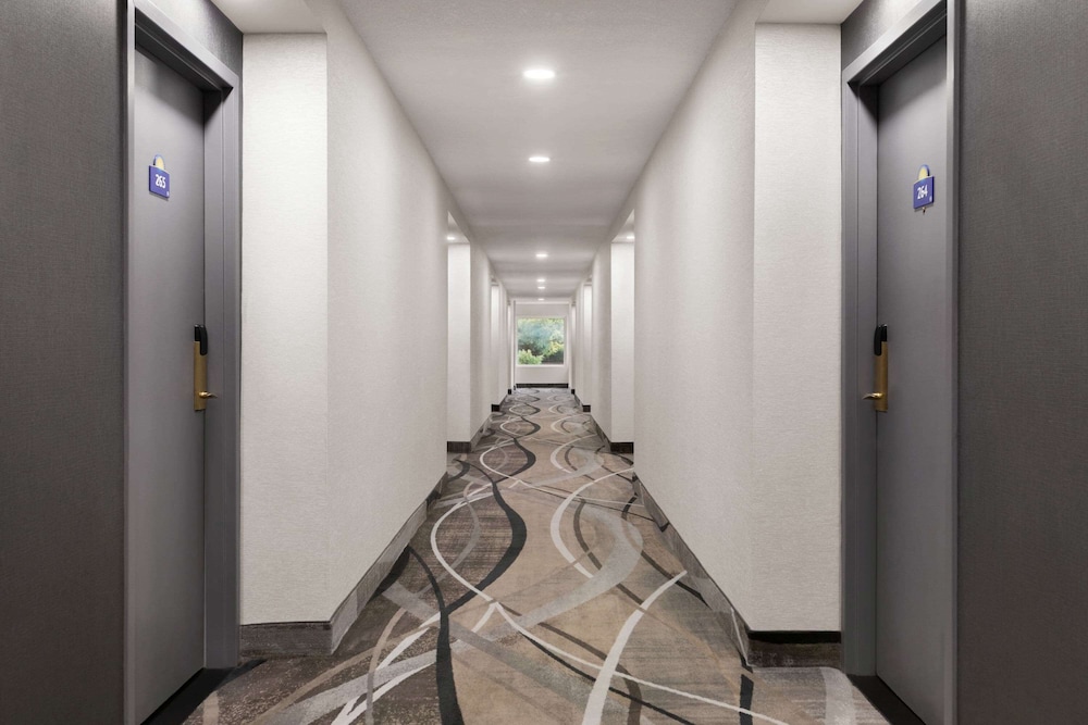 days inn by wyndham kingston